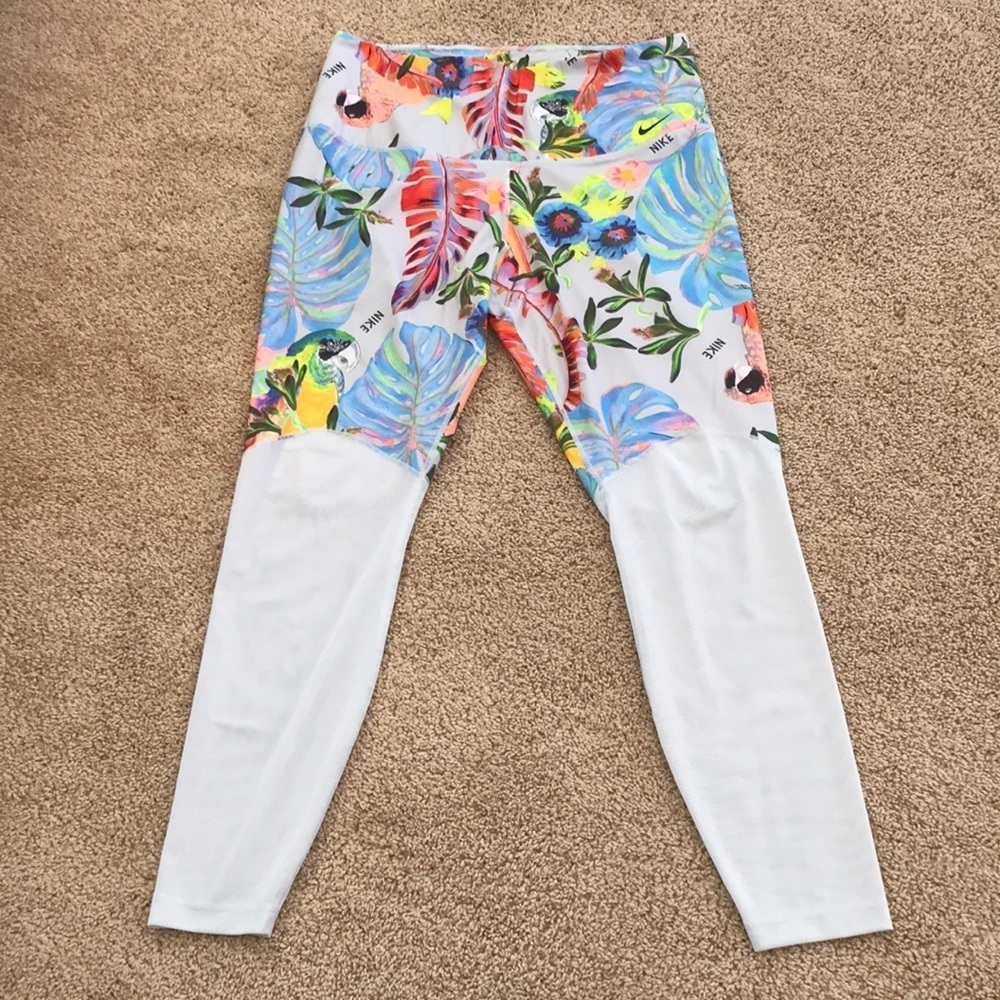 NIKE Size XL tropical print high intensity tights